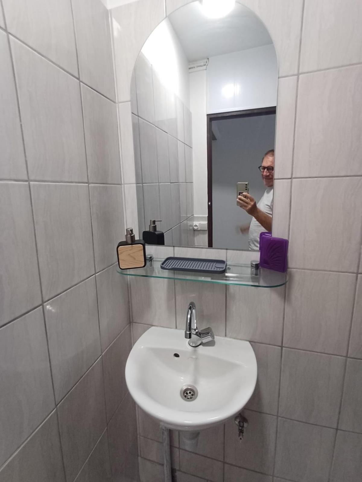 Room B777 Af City Center パペーテ エクステリア 写真