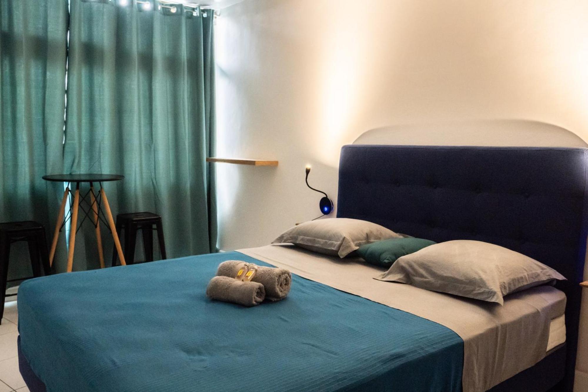 Room B777 Af City Center パペーテ エクステリア 写真