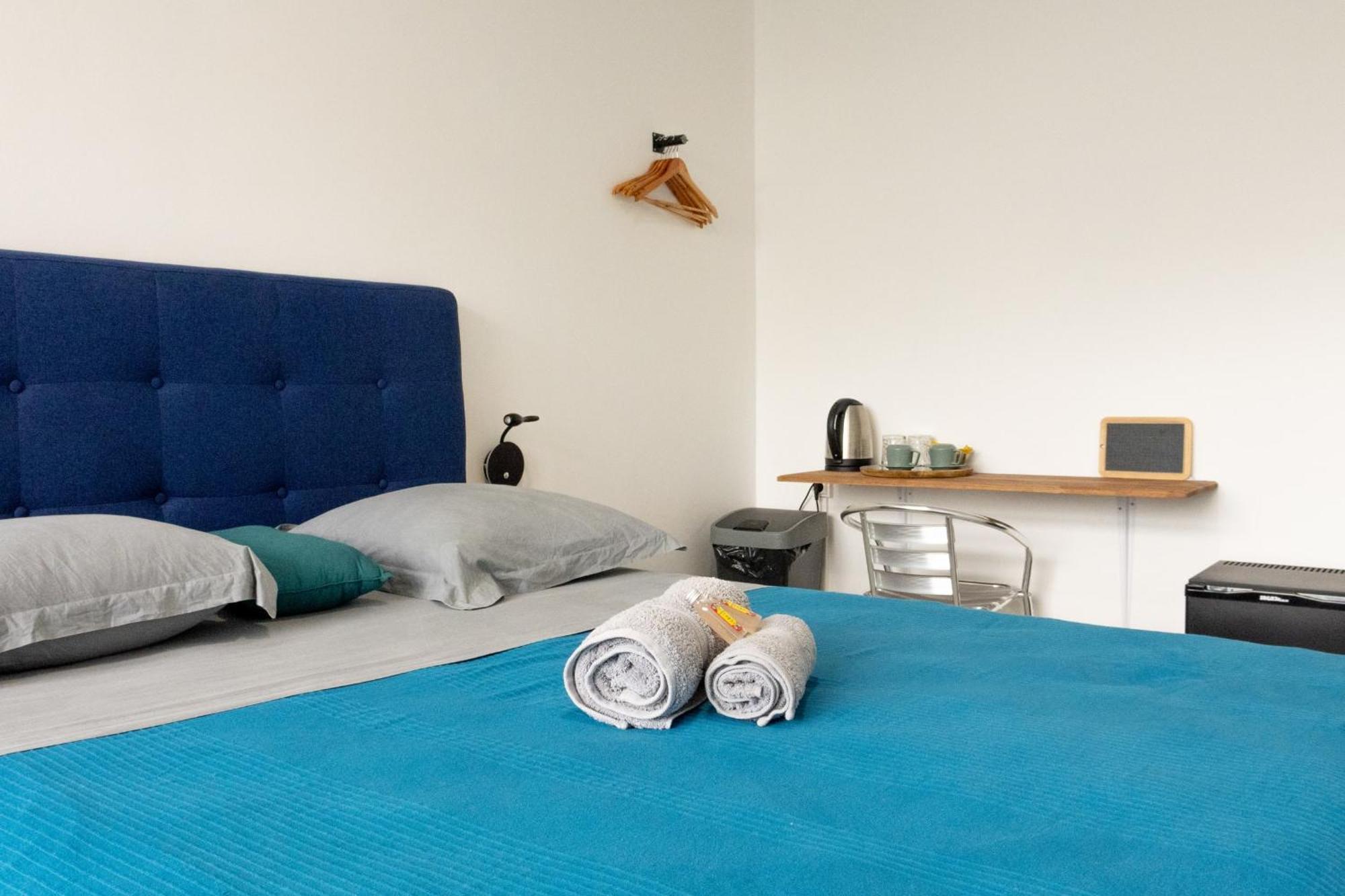Room B777 Af City Center パペーテ エクステリア 写真