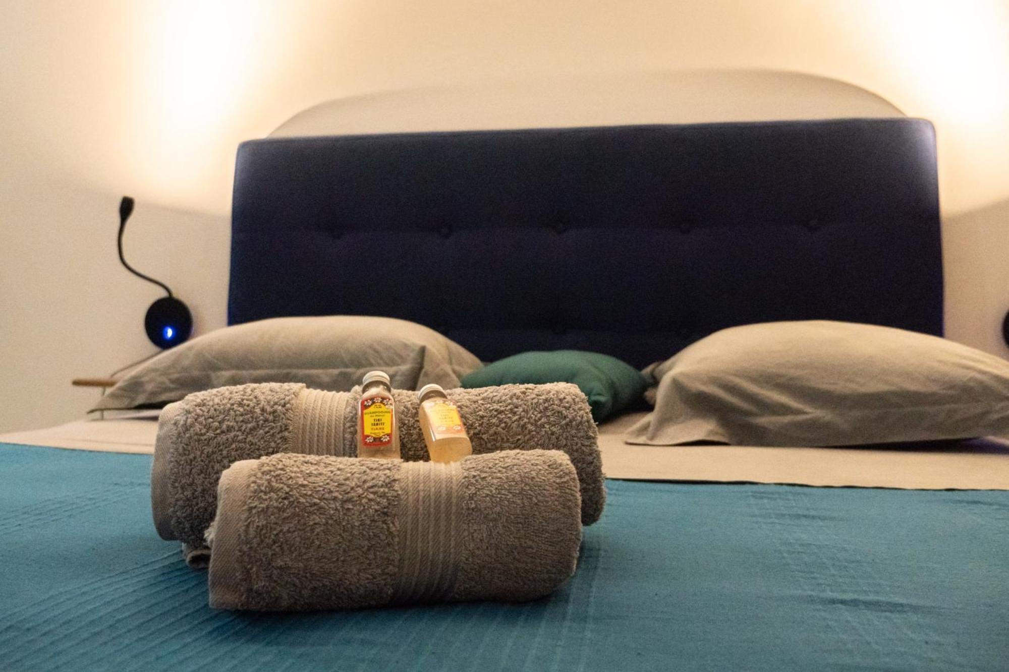 Room B777 Af City Center パペーテ エクステリア 写真